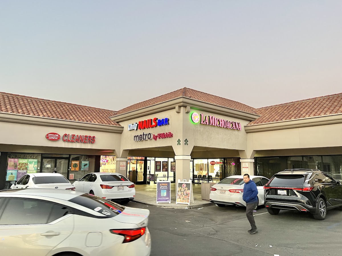 Santa Fe Springs Marketplace
